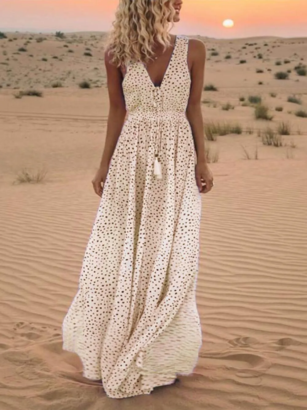 SereneSilhouette Women's Sleeveless Maxi Dress  Elegant Summer Attire