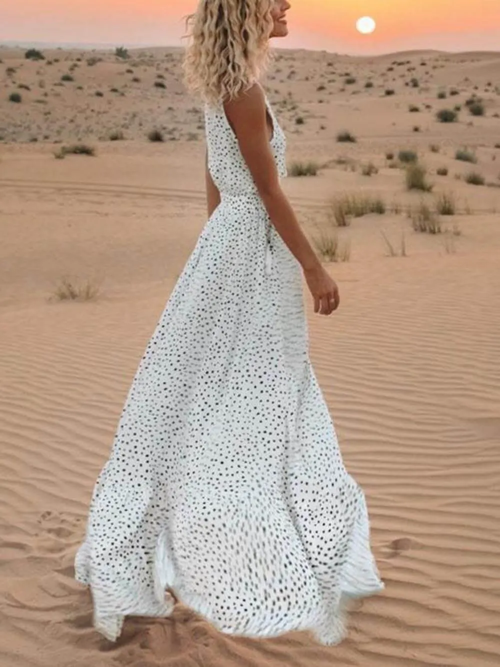 SereneSilhouette Women's Sleeveless Maxi Dress  Elegant Summer Attire